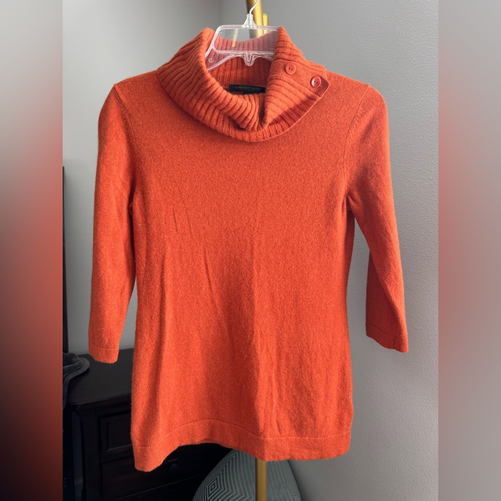 Classiques Entier 100% Cashmere Turtleneck Sweater - Size Small - Orange